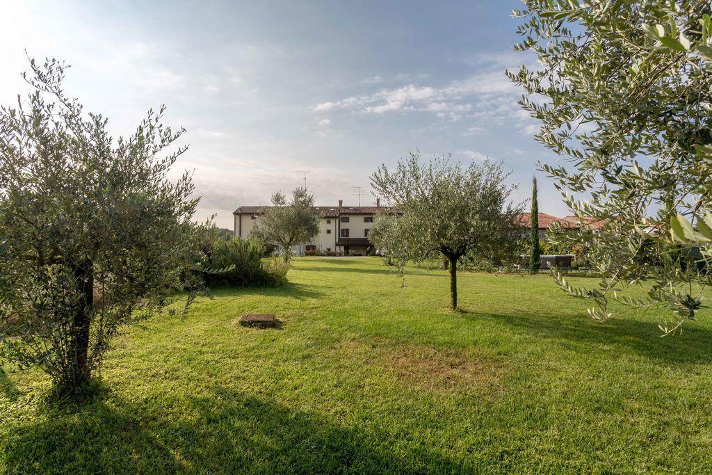Agriturismo Al Tralcio Valeggio sul Mincio Exterior photo