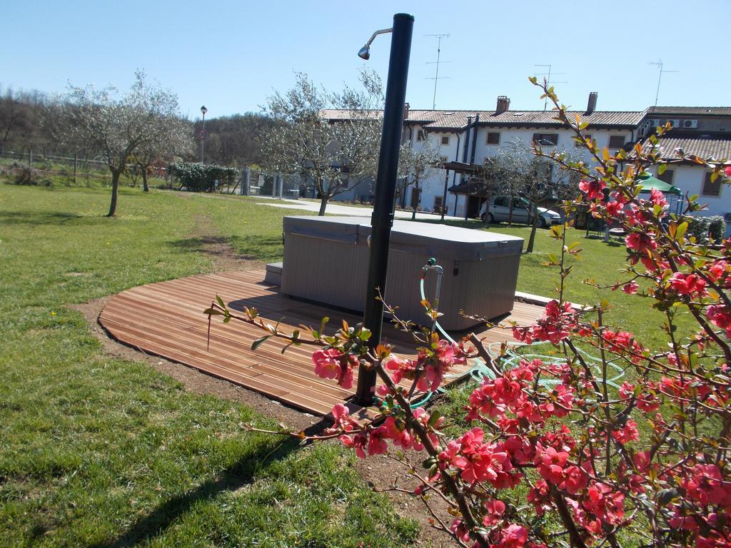 Agriturismo Al Tralcio Valeggio sul Mincio Exterior photo